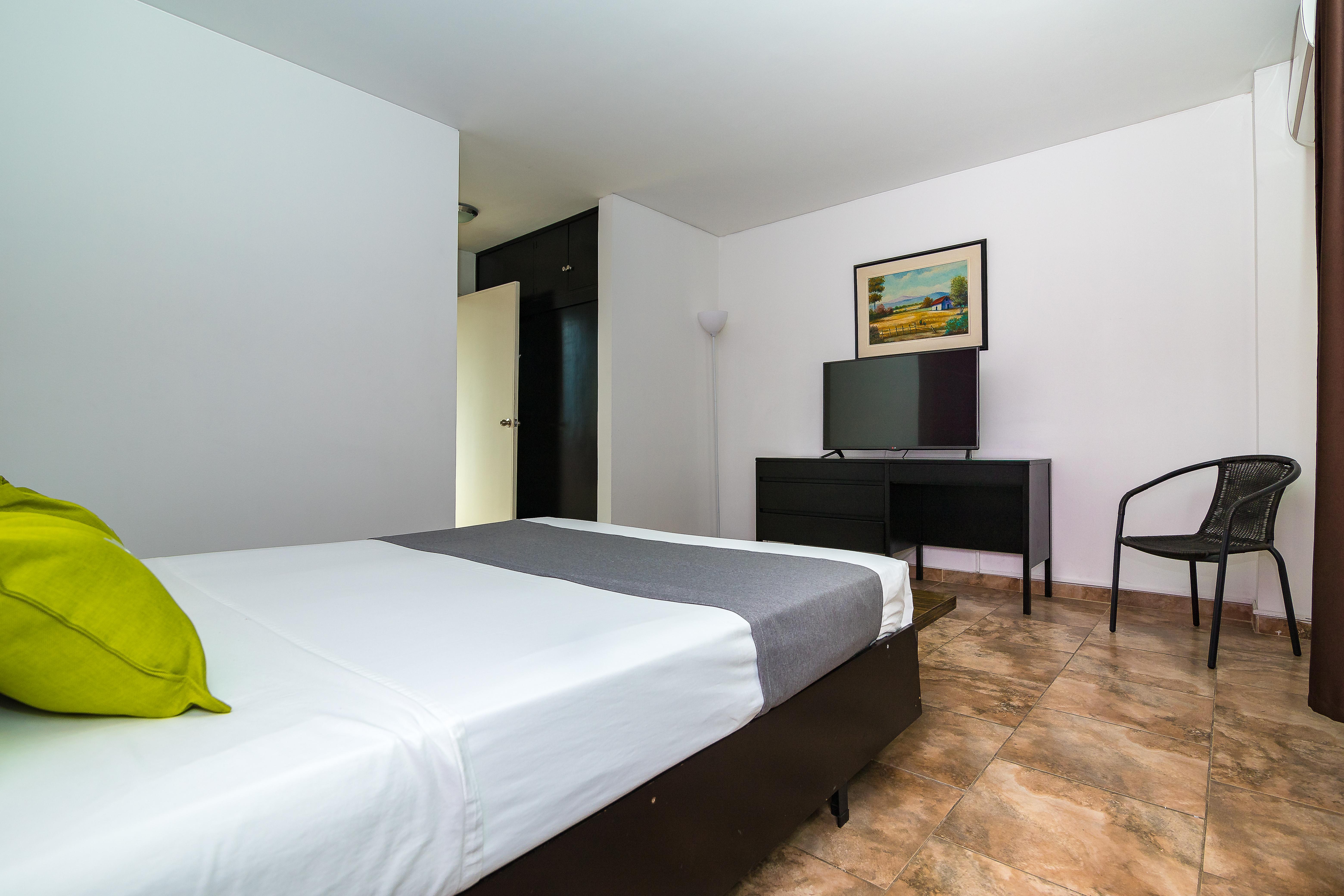 Hotel Americana Кали Екстериор снимка