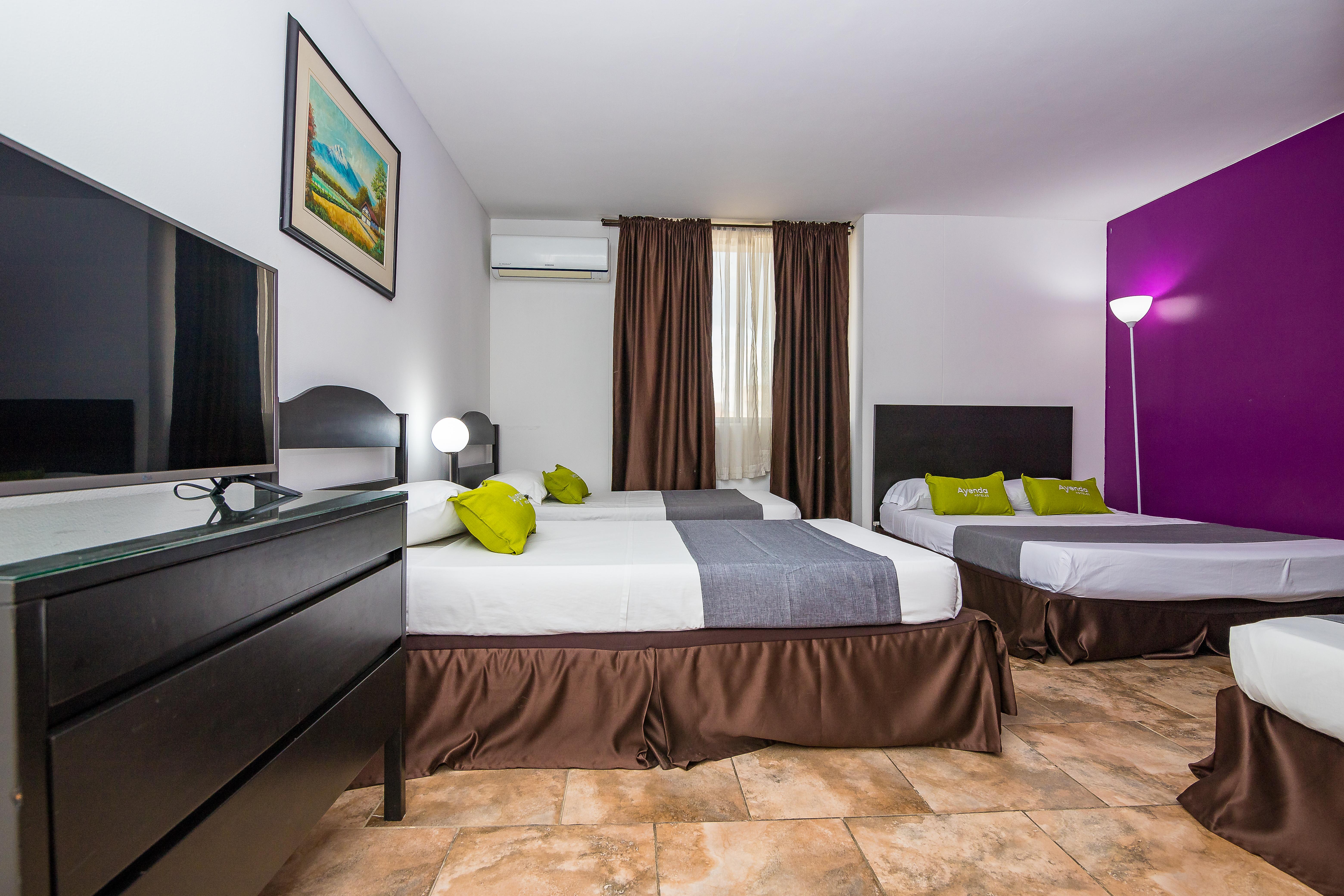 Hotel Americana Кали Екстериор снимка